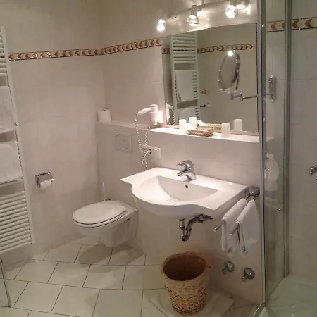 Maier Garni * 가르미슈파르텐키르헨